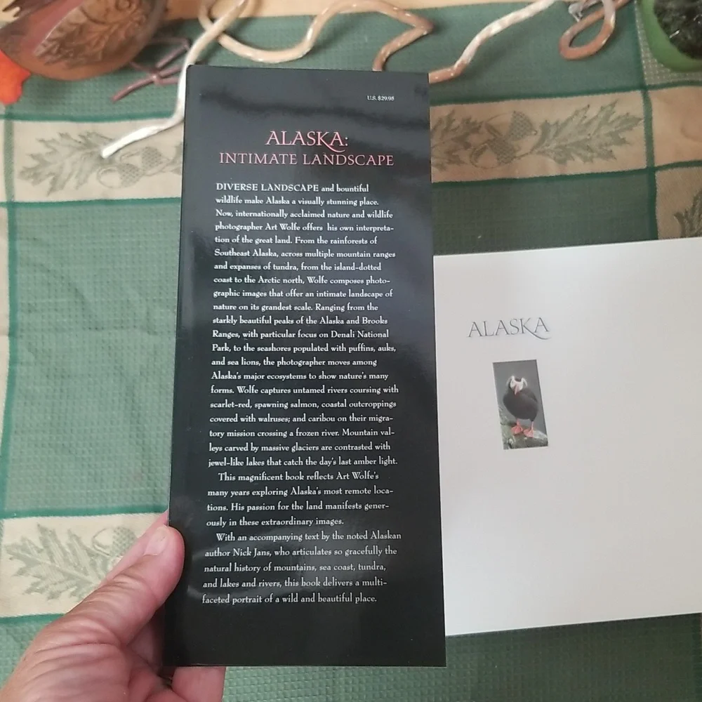 ⭐ALASKA BOOK - Picture 3 of 9